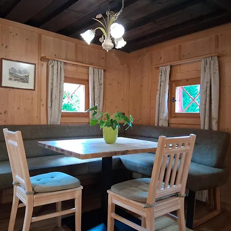 Sublehnhaeusel Appartement